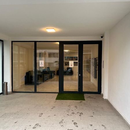 Dominic 2 Beds 1 Sofa Parking Pool Apartament By Alezzi Nord10 Apartment Navodari Luaran gambar
